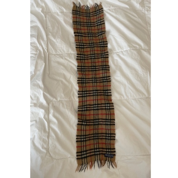 ✨Authentic Vintage Classic Plaid Burberrys Cashmere Wool Mini Scarf - Picture 5 of 9